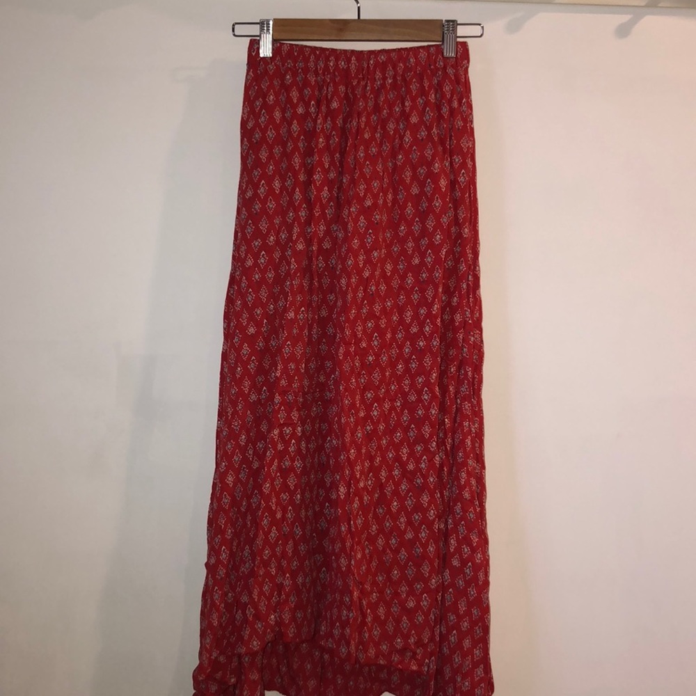 Super flowy skirt